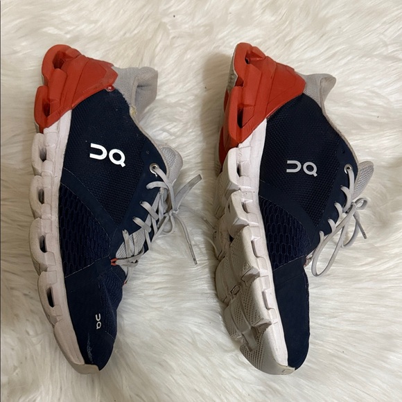 On Running Cloudflyer running shoe in the Midnight/Rust colorway Size 10 - Picture 7 of 12